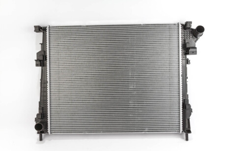 Фото 2 - Радиатор охлаждения двигателя RENAULT 8200411166