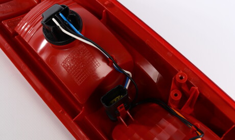 Фото 3 - Задній ліхтар RENAULT 8200415250