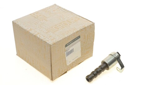 Клапан электромагнитный фазорегулятора 2,0 16V Trafic II, Megane II, Laguna II - ((7700108674, 8200539626, 8200831629, 8200580336)) RENAULT 8200831629