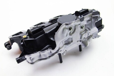 Кришка клапанна Trafic/Vivaro 2.0dCi 06- - RENAULT 8200836881