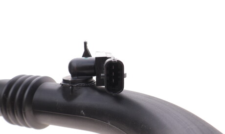 Фото 3 - Патрубок турбины RENAULT 8200852008