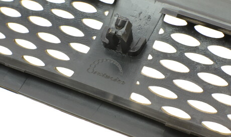 Фото 3 - Решітка радіатора ROTWEISS RWS1334