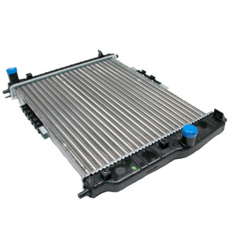 Фото 3 - Радиатор охлаждения двигателя SATO TECH R20004