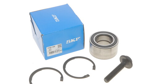 Подшипник ступицы задней Audi 80 90 88-96 (39x75x37) (к-кт) - SKF VKBA 1355