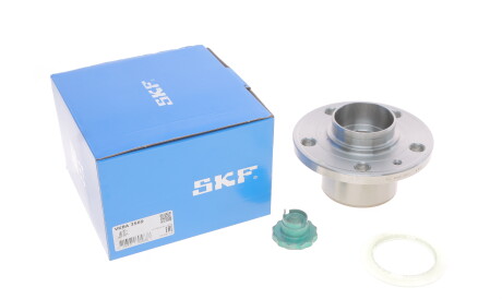 Підшипник маточини передньої Skoda Fabia 99- Volkswagen Polo 01- (ABS) (к-кт) - SKF VKBA 3569