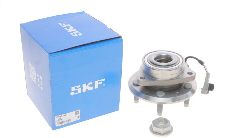 Підшипник маточини передньої Chevrolet Captiva Opel Antara 2.0D 2.4-3.2 06- - (20863127, 4802486) SKF VKBA 7437