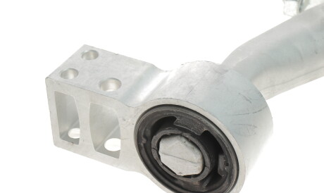 Фото 2 - Рычаг SKF VKDS 322011 B (VKDS322011B)