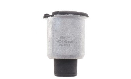 Сайлентблок рычага (заднего/сверху/спереди) Land Rover Range Rover III 02-12 - ((RGX000080)) SKF VKDS 437508