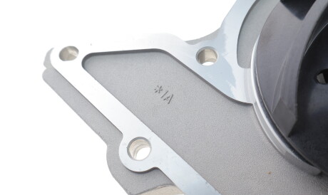 Фото 3 - Водяной насос SKF VKPC 81304 (VKPC81304)