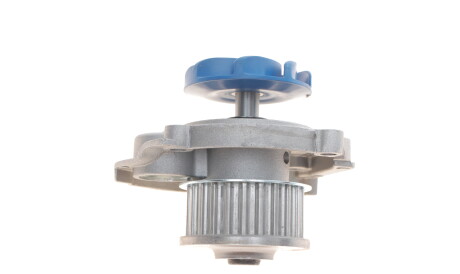 Фото 2 - Водяной насос SKF VKPC 82251 (VKPC82251)