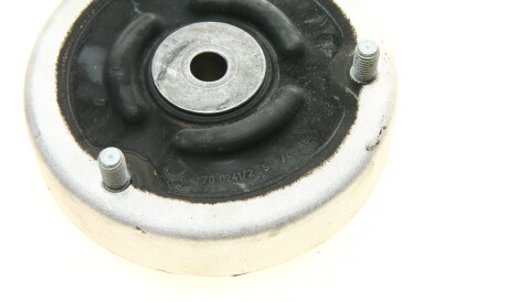 Фото 2 - Опора стойки амортизатора SNR NTN KB950.10 (KB95010)