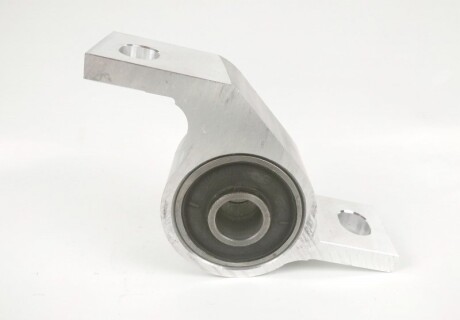 Фото 2 - Сайлентблок рычага SUBARU 20201FC120