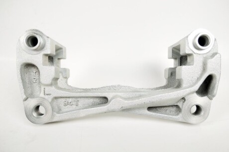 Фото 2 - Автозапчасть SUBARU 26225AG110