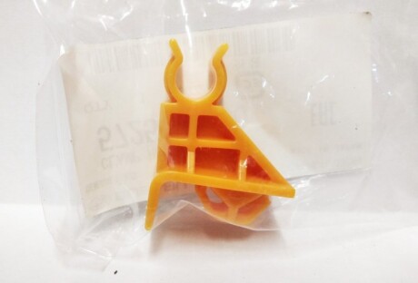 Тримач важеля капота - SUBARU 57255SA000