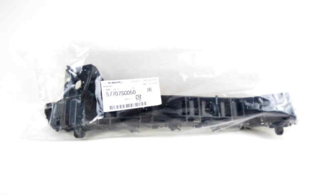 Фото 3 - Бампер SUBARU 57707SC050