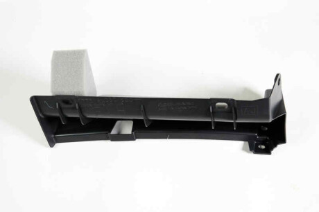 Накладка заднього бампера (57731-AJ030) - SUBARU 57731AJ030