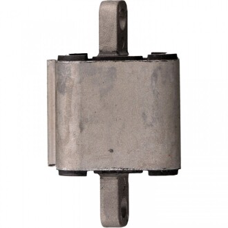 Фото 2 - Подушка крепления КПП SWAG 10 92 6776 (10926776)