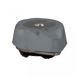 Фото 4 - Подушка крепления КПП SWAG 30 13 0073 (30130073)