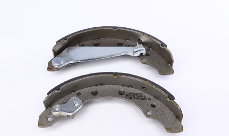 Фото 2 - Гальмівні колодки TEXTAR 91044700