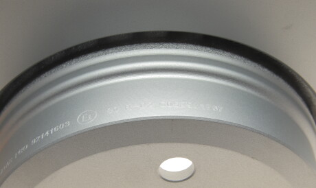 Фото 3 - Тормозной диск TEXTAR 92141603