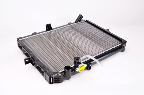 Фото 6 - Радиатор охлаждения двигателя THERMOTEC D70309TT