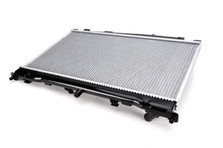 Фото 2 - Радиатор охлаждения двигателя THERMOTEC D73010TT