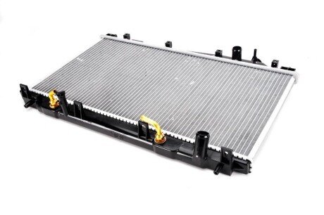 Фото 2 - Радиатор охлаждения двигателя THERMOTEC D74004TT