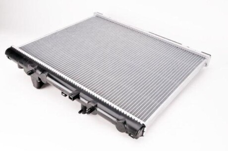 Фото 8 - Радіатор охолодження THERMOTEC D75010TT