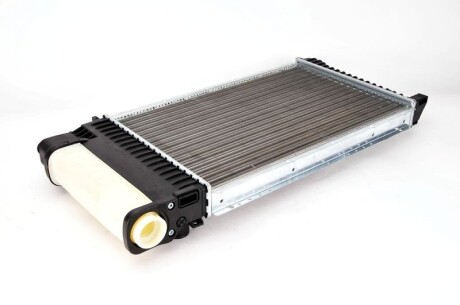 Фото 7 - Радіатор охолодження THERMOTEC D7B017TT