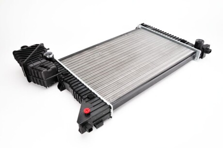 Фото 3 - Радиатор охлаждения двигателя THERMOTEC D7M021TT