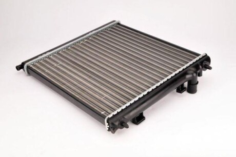 Фото 4 - Радіатор охолодження THERMOTEC D7P026TT