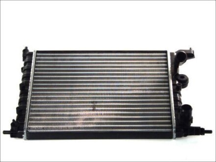 Фото 3 - Радиатор охлаждения двигателя THERMOTEC D7R013TT