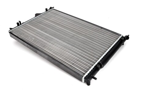 Фото 4 - Радіатор охолодження THERMOTEC D7R035TT