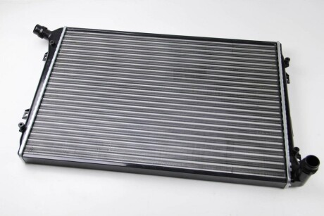 Фото 4 - Радіатор охолодження THERMOTEC D7W036TT