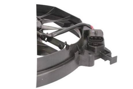 Фото 3 - Вентилятор охлаждения двигателя THERMOTEC D8X018TT