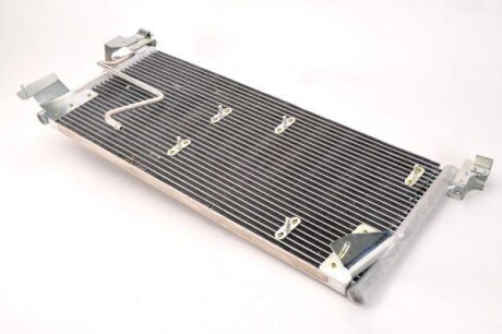 Радіатор кондиціонера - ((1618081, 1618109, 90511660, 90541114, 13271266)) THERMOTEC KTT110028