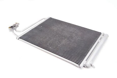 Фото 2 - Радіатор кондиціонера THERMOTEC KTT110049