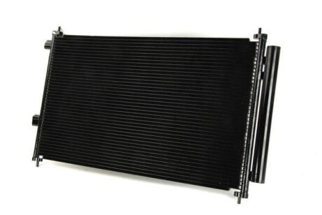 Радіатор кондиціонера - ((8846042100, 88460AZ017, 8846042120)) THERMOTEC KTT110066