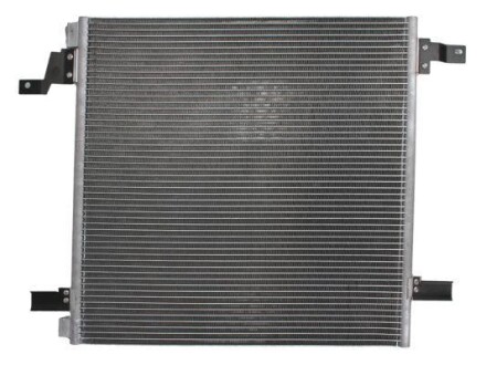 Радіатор кондиціонера - ((1638300070, A1638300070)) THERMOTEC KTT110171