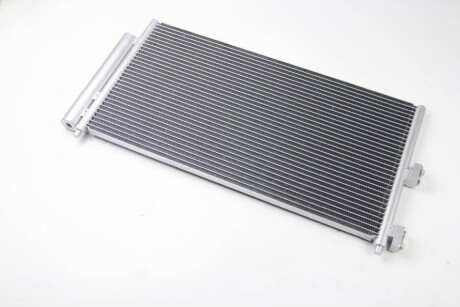 Фото 3 - Радіатор кондиціонера THERMOTEC KTT110191