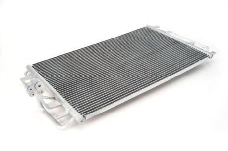 Фото 2 - Радіатор кондиціонера THERMOTEC KTT110242