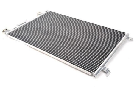 Фото 2 - Радиатор кондиционера THERMOTEC KTT110253