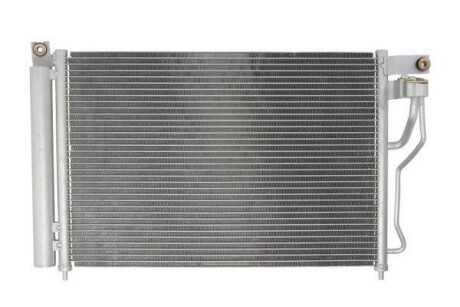 Радіатор кондиціонера - ((976061E300)) THERMOTEC KTT110465