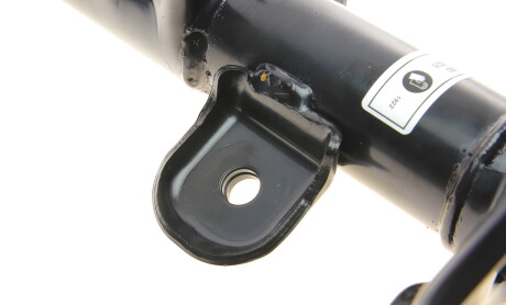 Фото 6 - Стойка амортизатору (амортизатор) Tokico B3353