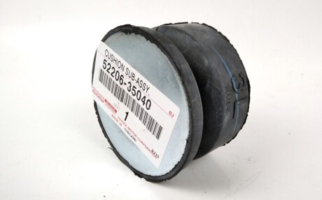 Фото 2 - Сайлентблок підрамника TOYOTA 5220635040