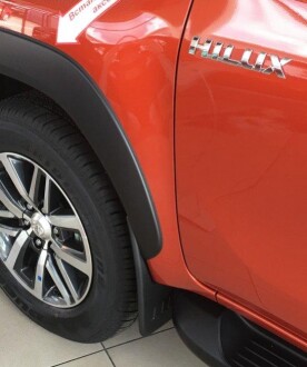 Бризковик - TOYOTA 766220K140