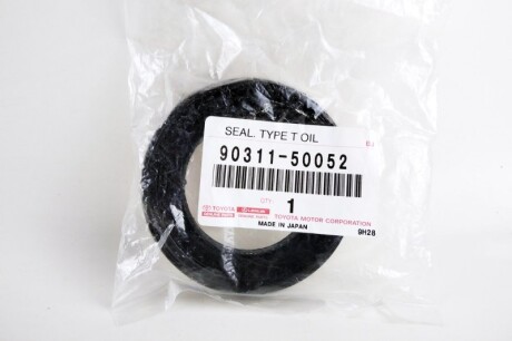 Фото 3 - Сальник коробки переключення передач TOYOTA 9031150052