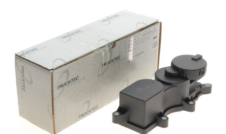 Сепаратор (маслоотделитель) MB Sprinter/Vito OM646 - ((A6460101562, 6460101562)) TRUCKTEC 02.10.159