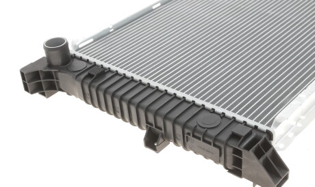 Фото 2 - Радиатор охлаждения двигателя TRUCKTEC 02.40.171 (0240171)