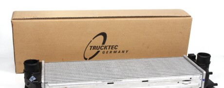 Радіатор інтеркулера AUTOMOTIVE - (a9065010101, A9065010301, 9065010301) TRUCKTEC 02.40.235